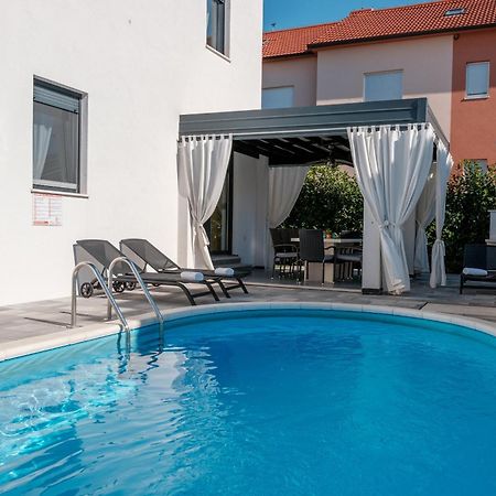 Villa Essenza - Luksuzne Kuce Za Odmor Vodice Extérieur photo