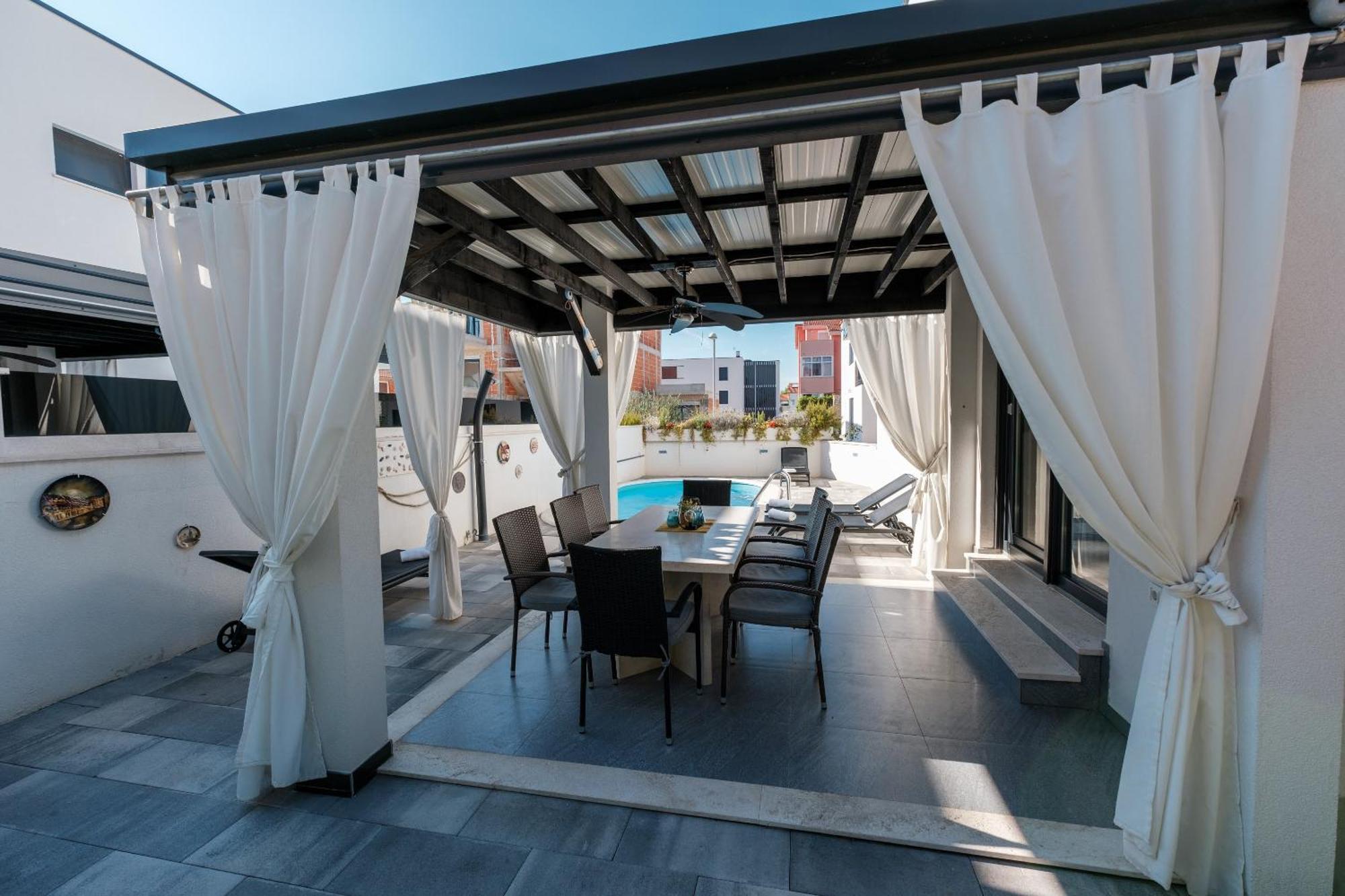 Villa Essenza - Luksuzne Kuce Za Odmor Vodice Extérieur photo